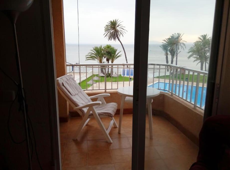 Apartamento En Primera Linea De Playa Murcia Kültér fotó